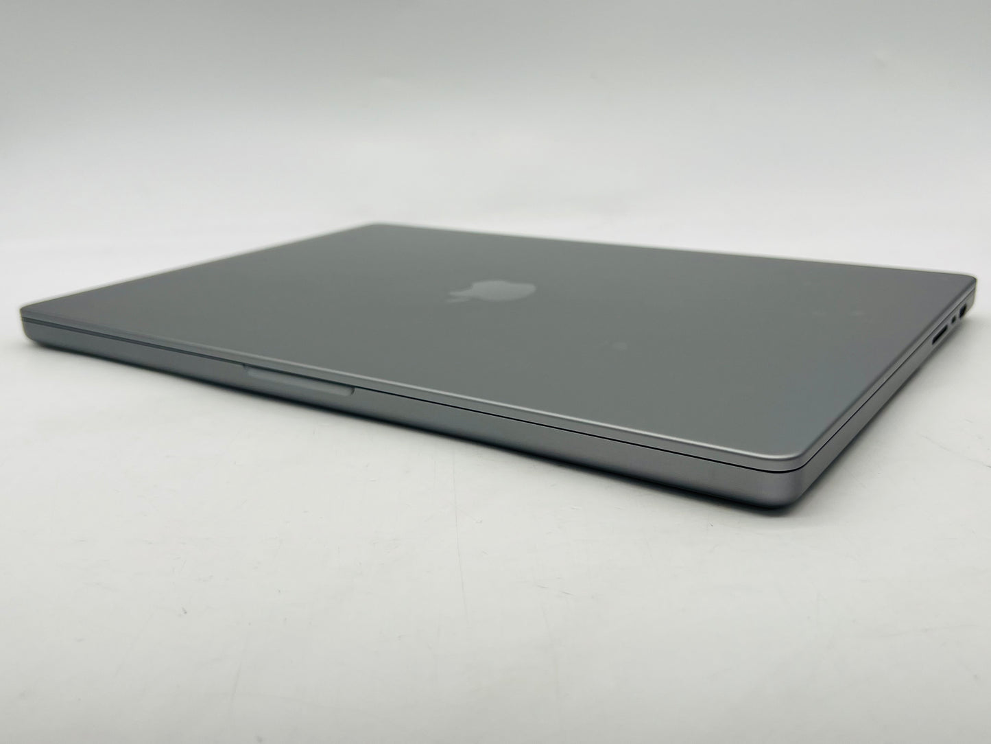 Apple 2021 MacBook Pro 16" M1 Pro (16-Core GPU) 16GB RAM 512GB SSD - Excellent