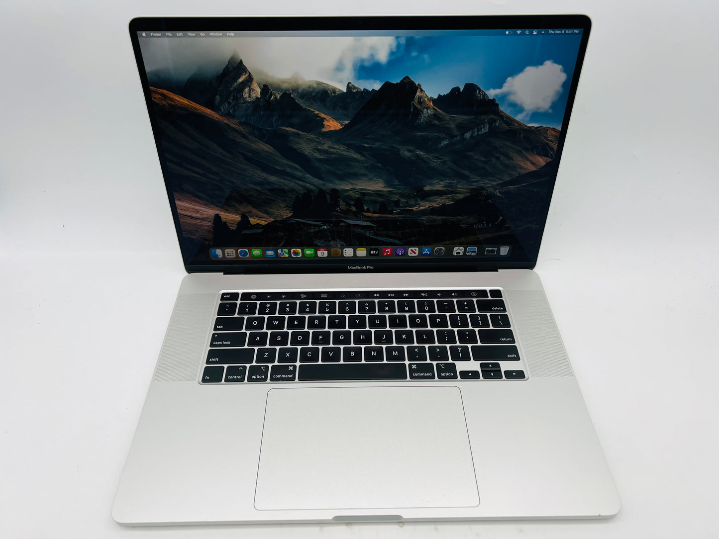 Apple 2019 MacBook Pro 16 in 2.4GHz i9 32GB RAM 1TB SSD RP5500M 4GB - Very good