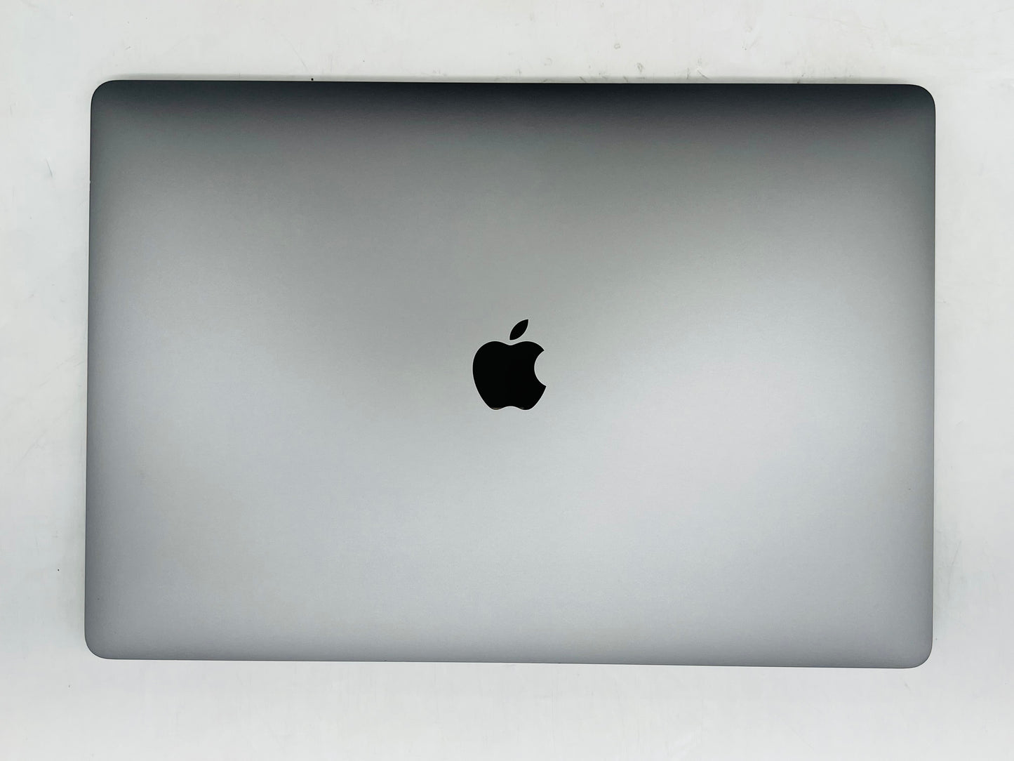 Apple 2019 MacBook Pro 16" 2.3GHz i9 64GB RAM 2TB SSD RP5500M 8GB - Good