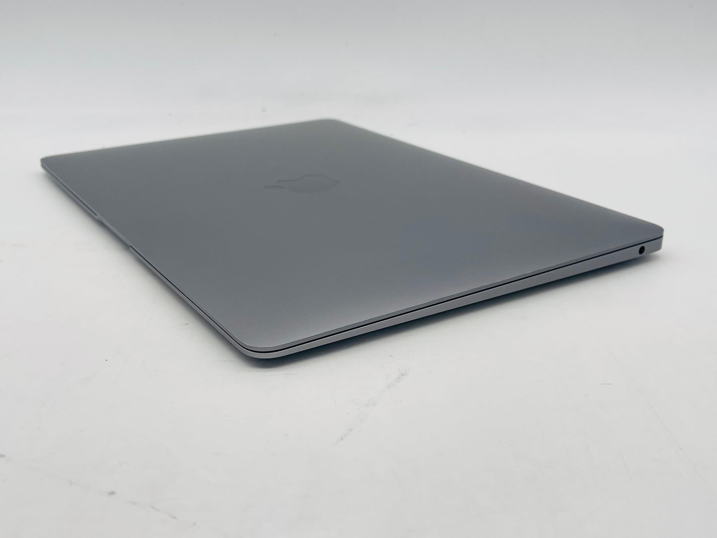 Apple 2020 MacBook Air 13 in 1.1GHz i3 16GB RAM 256GB SSD IIPG1536 - Very Good