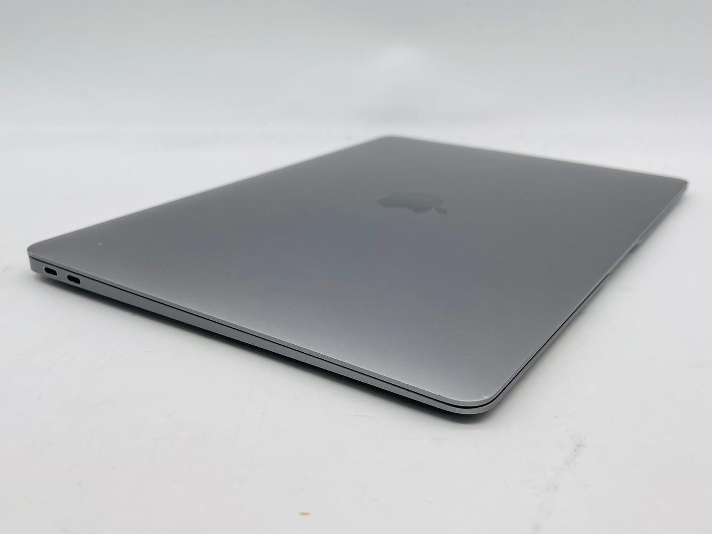 Apple 2019 MacBook Air 13 in 1.6GHz i5 16GB RAM 128GB SSD IUG 617 - Very Good