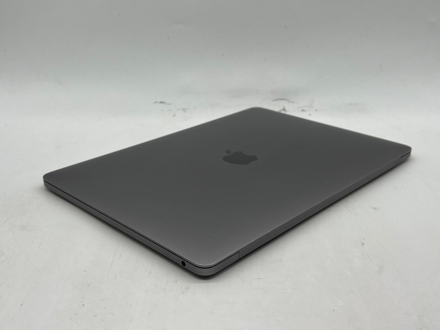 Apple 2019 MacBook Pro 13 in TB 1.4GHz Dual-Core i5 16GB RAM 256GB SSD IIPG 645