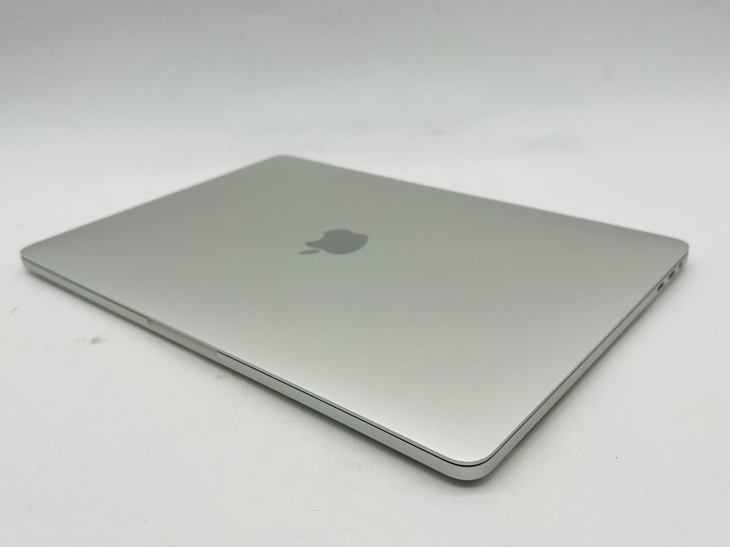Apple 2019 MacBook Pro 13 in TB 2.4GHz i5 16GB RAM 512GB SSD IIPG655 - Excellent
