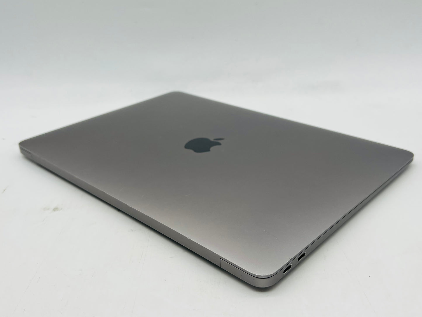 Apple 2019 MacBook Air 13 in 1.6GHz i5 16GB RAM 256GB SSD IUG617 - Good