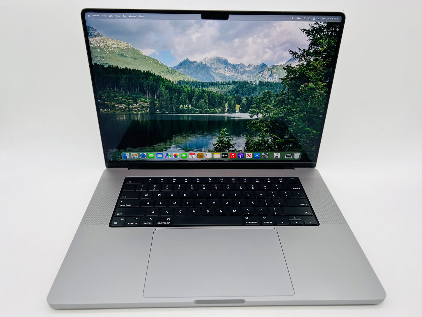 Apple 2021 MacBook Pro 16 in M1 Pro (16-Core) 32GB RAM 512GB SSD AC+ - Excellent
