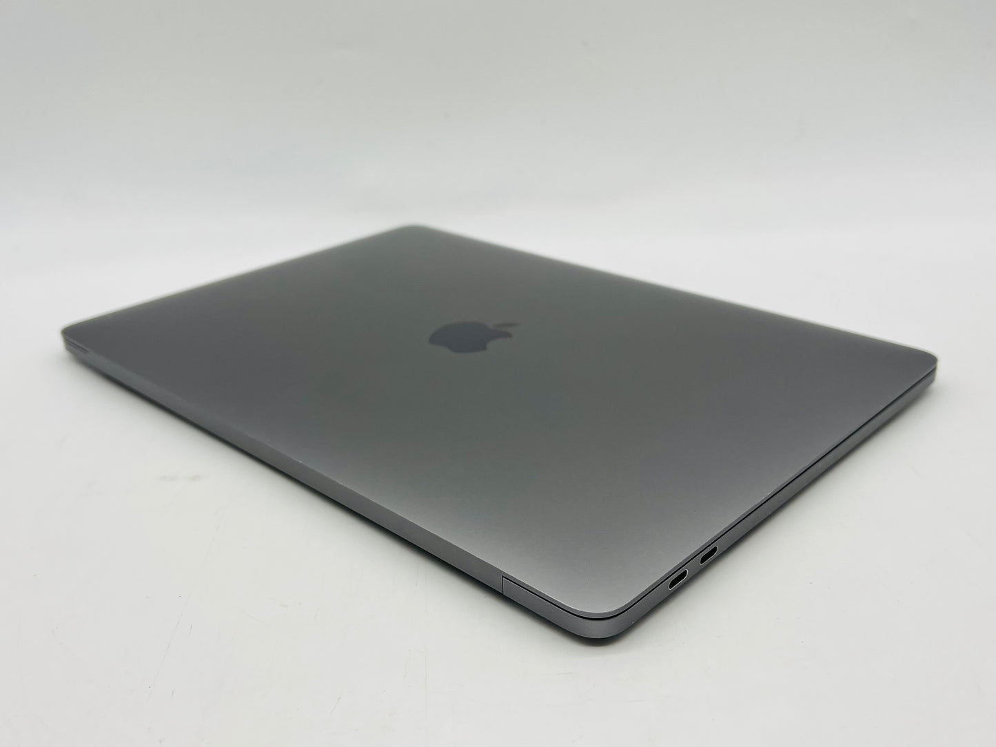 Apple 2019 MacBook Pro 13 in TB 2.4GHz i5 8GB RAM 256GB SSD IIPG655 - Very Good