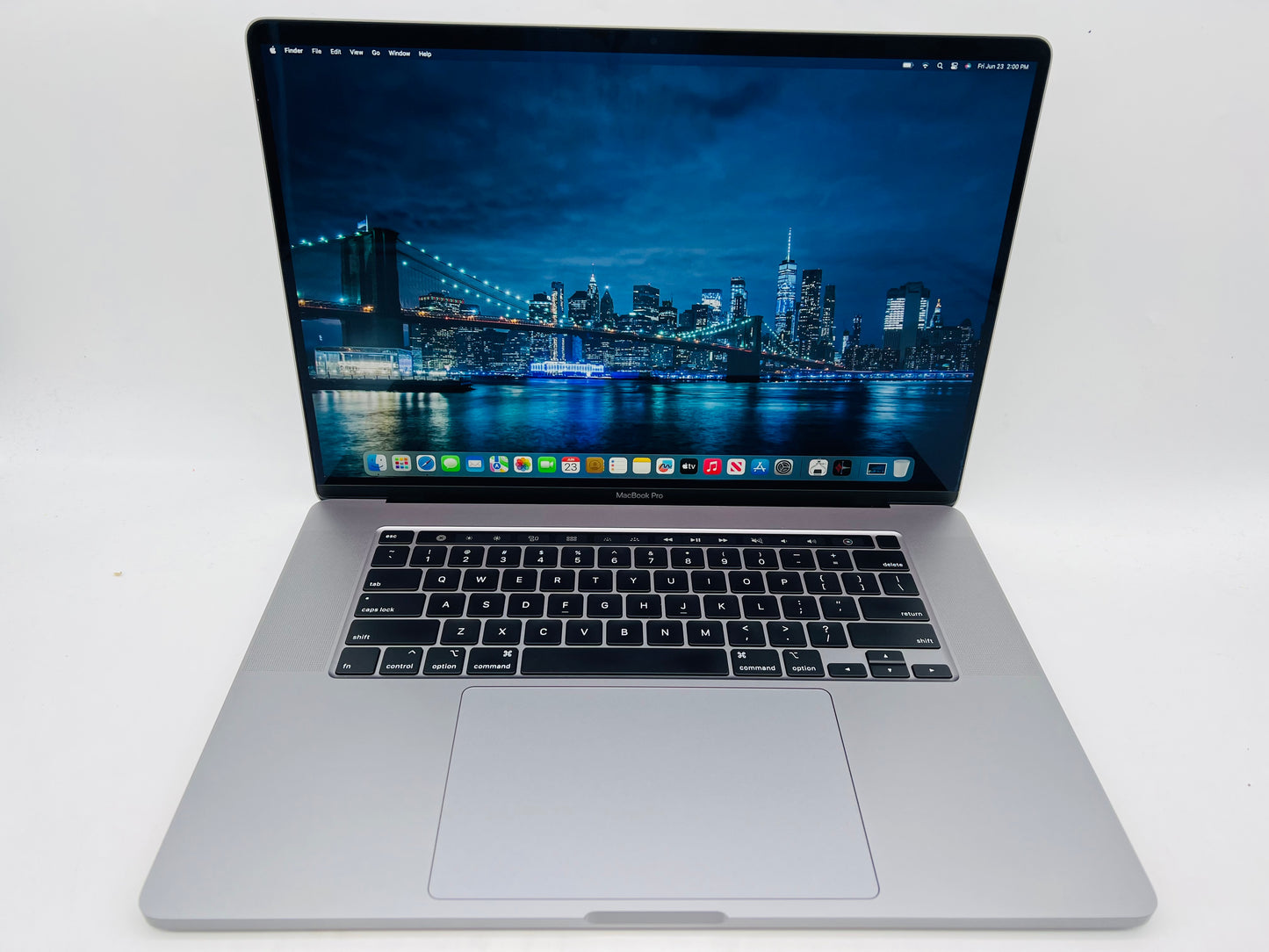 Apple 2019 MacBook Pro 16in 2.6GHz i7 16GB RAM 512GB SSD RP5300M 4GB - Excellent