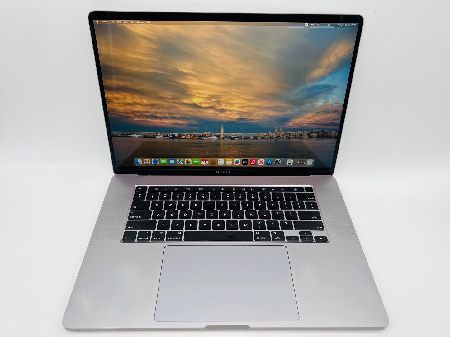 Apple 2019 MacBook Pro 16 in 2.4GHz i9 64GB RAM 4TB SSD RP5500M 8GB - Very Good