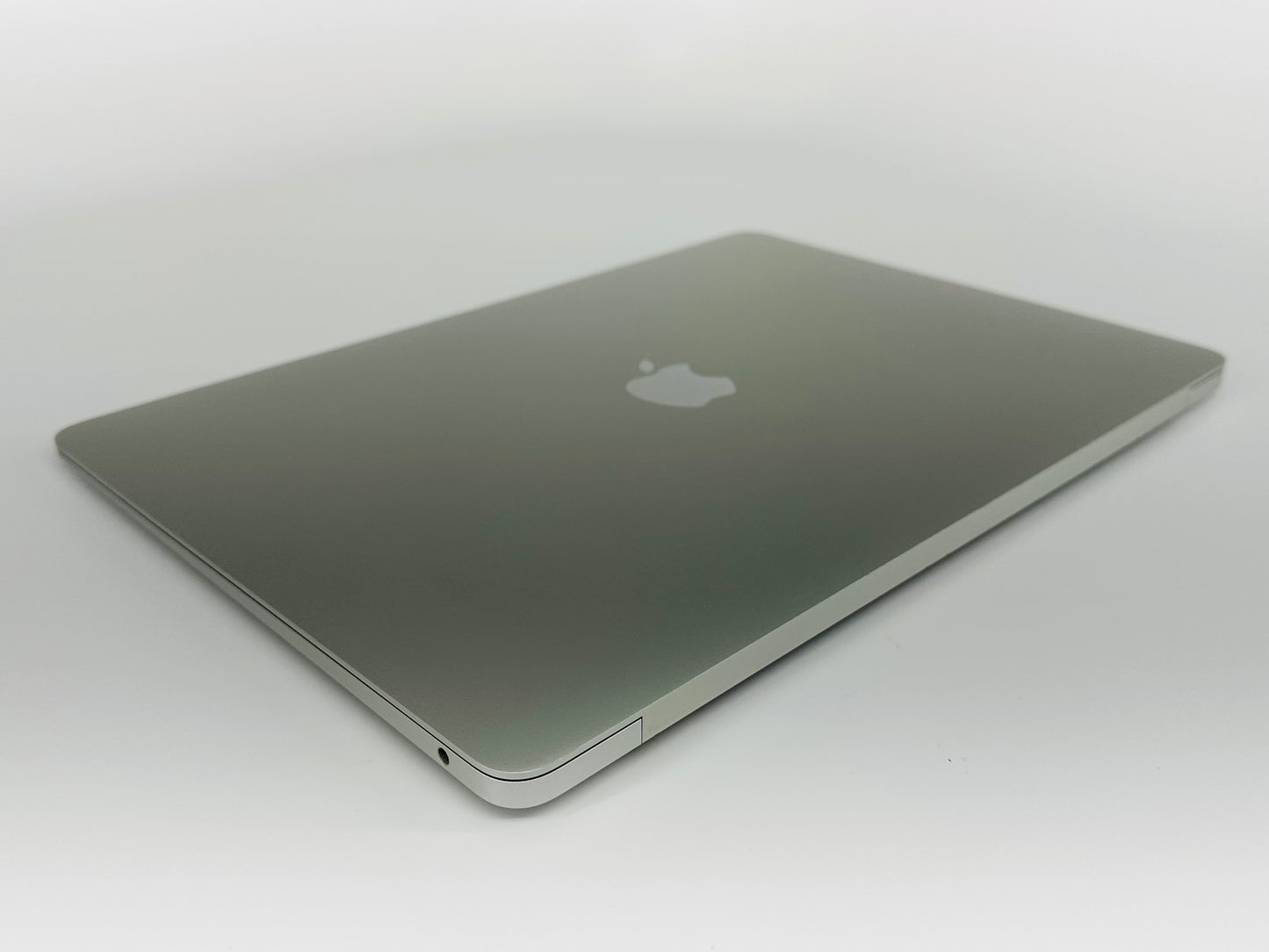 Apple 2019 MacBook Air 1.6GHz Dual-Core i5 8GB RAM 256GB SSD IUG617 - Excellent