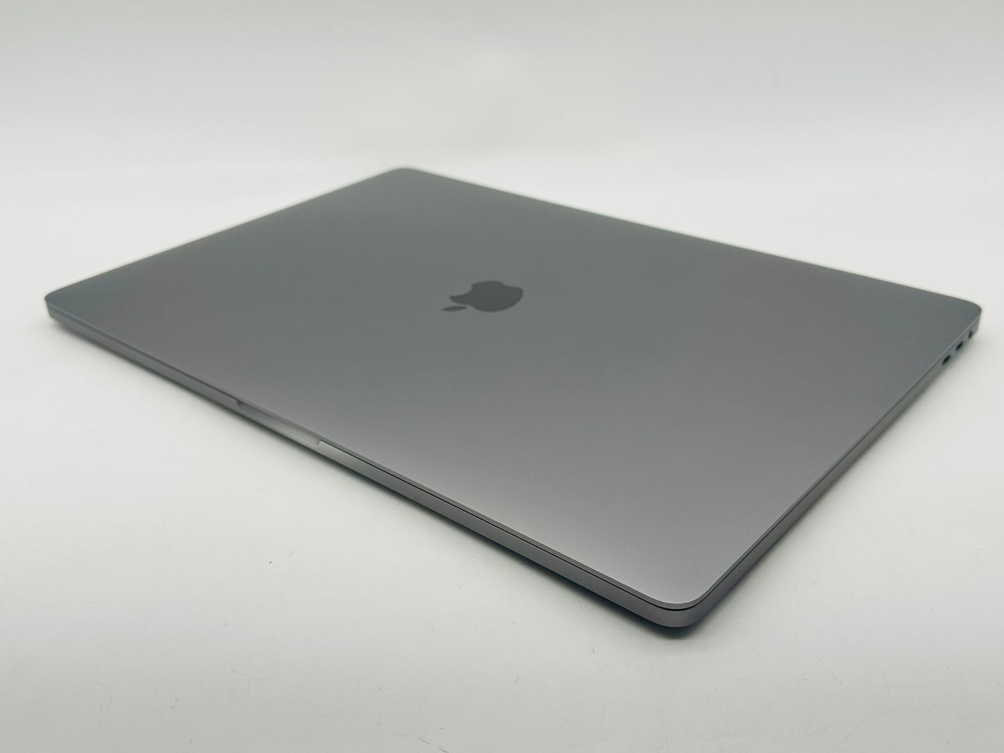 Apple 2019 MacBook Pro 16 in 2.4GHz i9 64GB RAM 2TB SSD RP5500M 8GB - Very Good