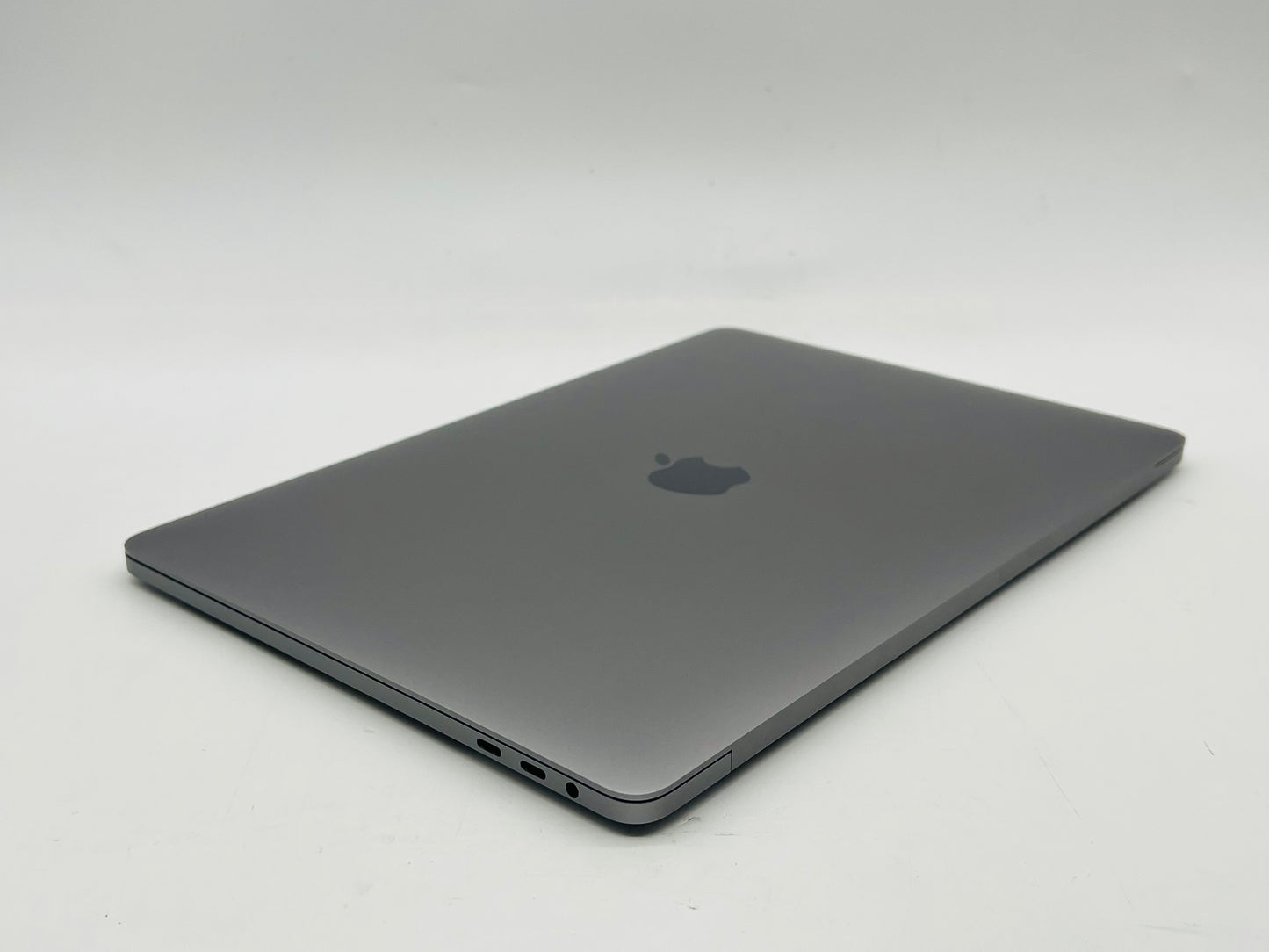 Apple 2019 13 in MacBook Pro TB 2.4GHz Quad-Core i5 8GB RAM 256GB SSD IIPG655