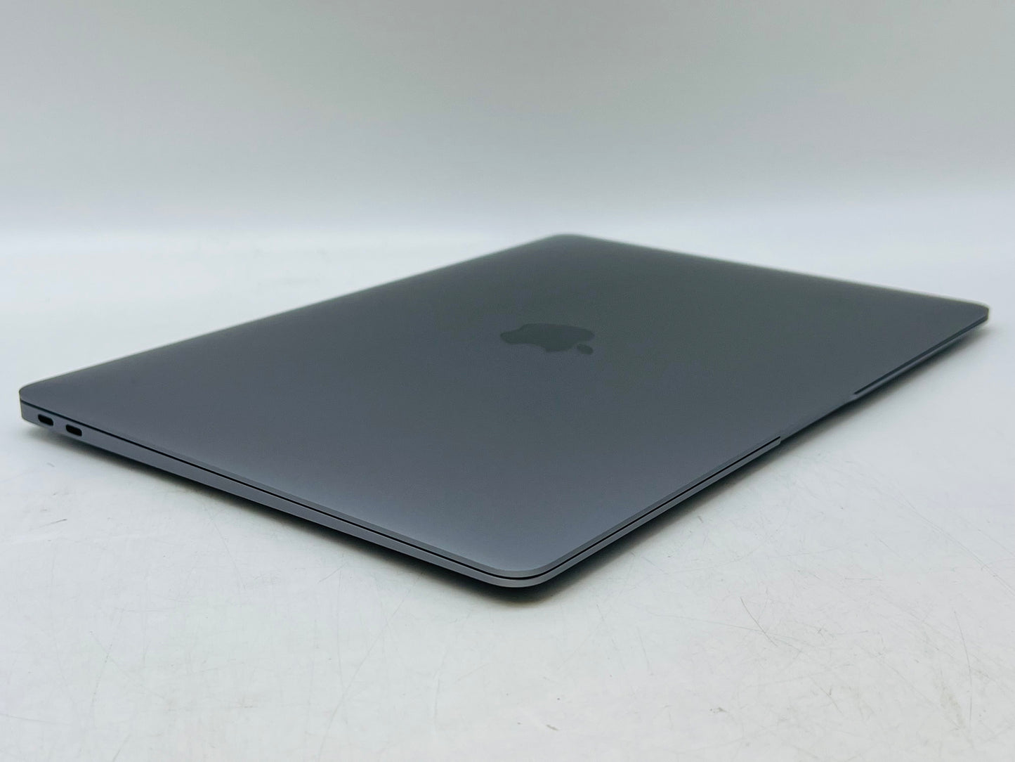 Apple 2020 MacBook Air M1 Chip 8-Core CPU 7-Core GPU 16GB RAM 256GB SSD Grade(A)