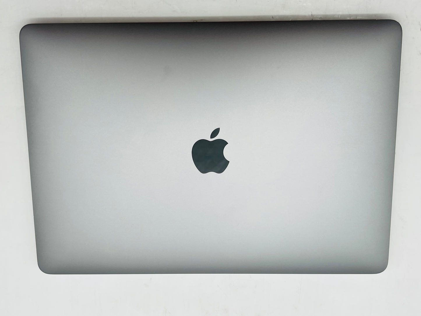 Apple 2020 MacBook Pro 13 in M1 3.2GHz 8-Core CPU 8-Core GPU 16GB RAM 256GB SSD