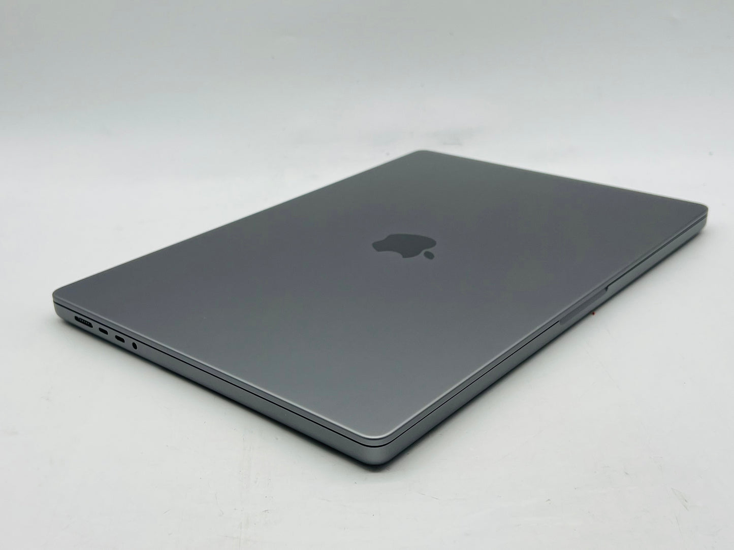 Apple 2021 MacBook Pro M1 MAX 3.2GHz 10-Core CPU 32-Core GPU 32GB RAM 1TB SSD