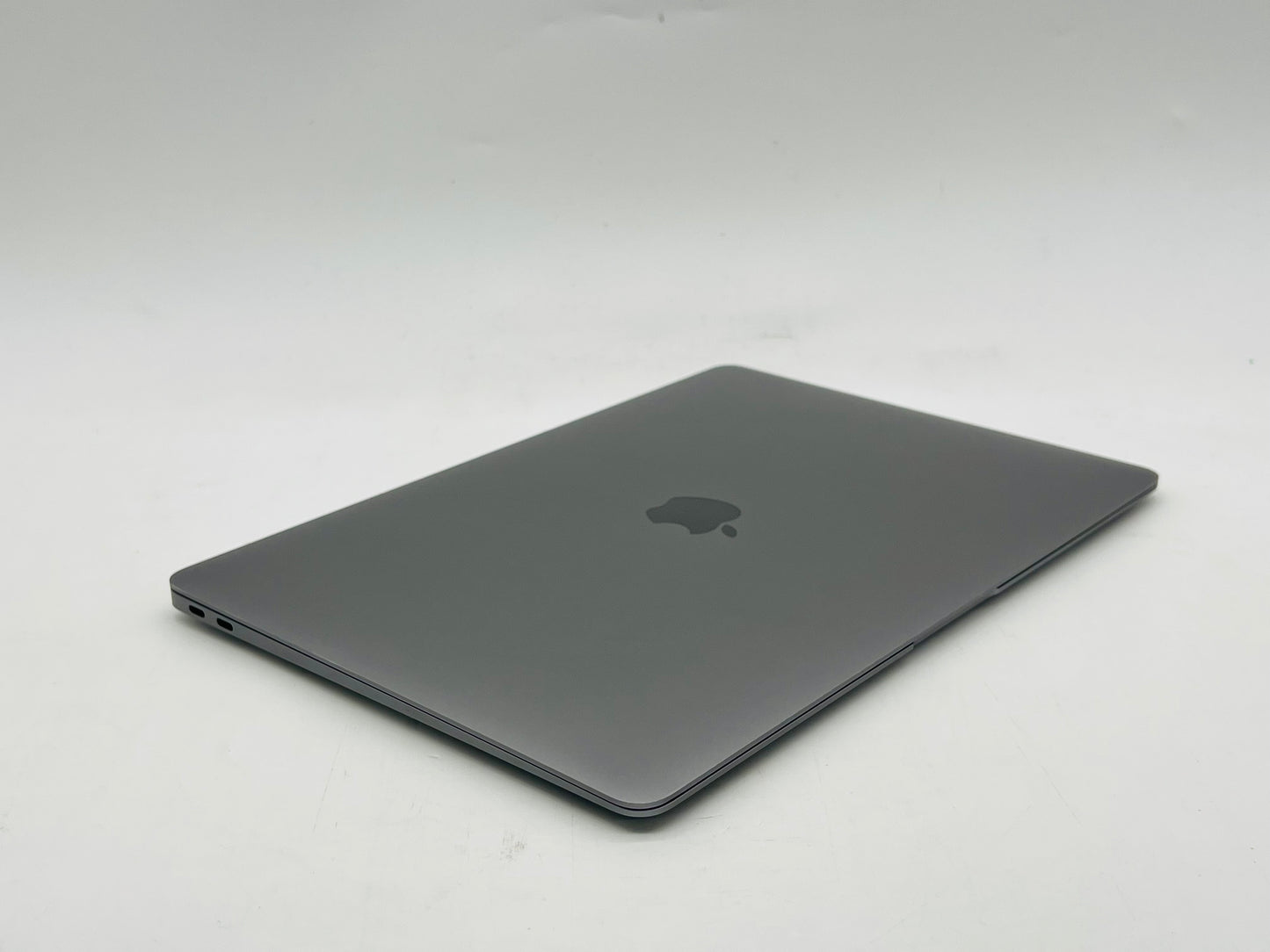 Apple 2020 MacBook Air 13 in M1 3.2GHz (7-Core GPU) 16GB RAM 256GB SSD