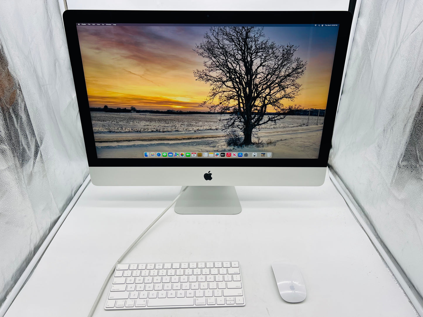 Apple 2019 iMac 5k Retina 27 in 3.0GHz 6-Core i5 8GB RAM 256GB SSD RP570X 4GB