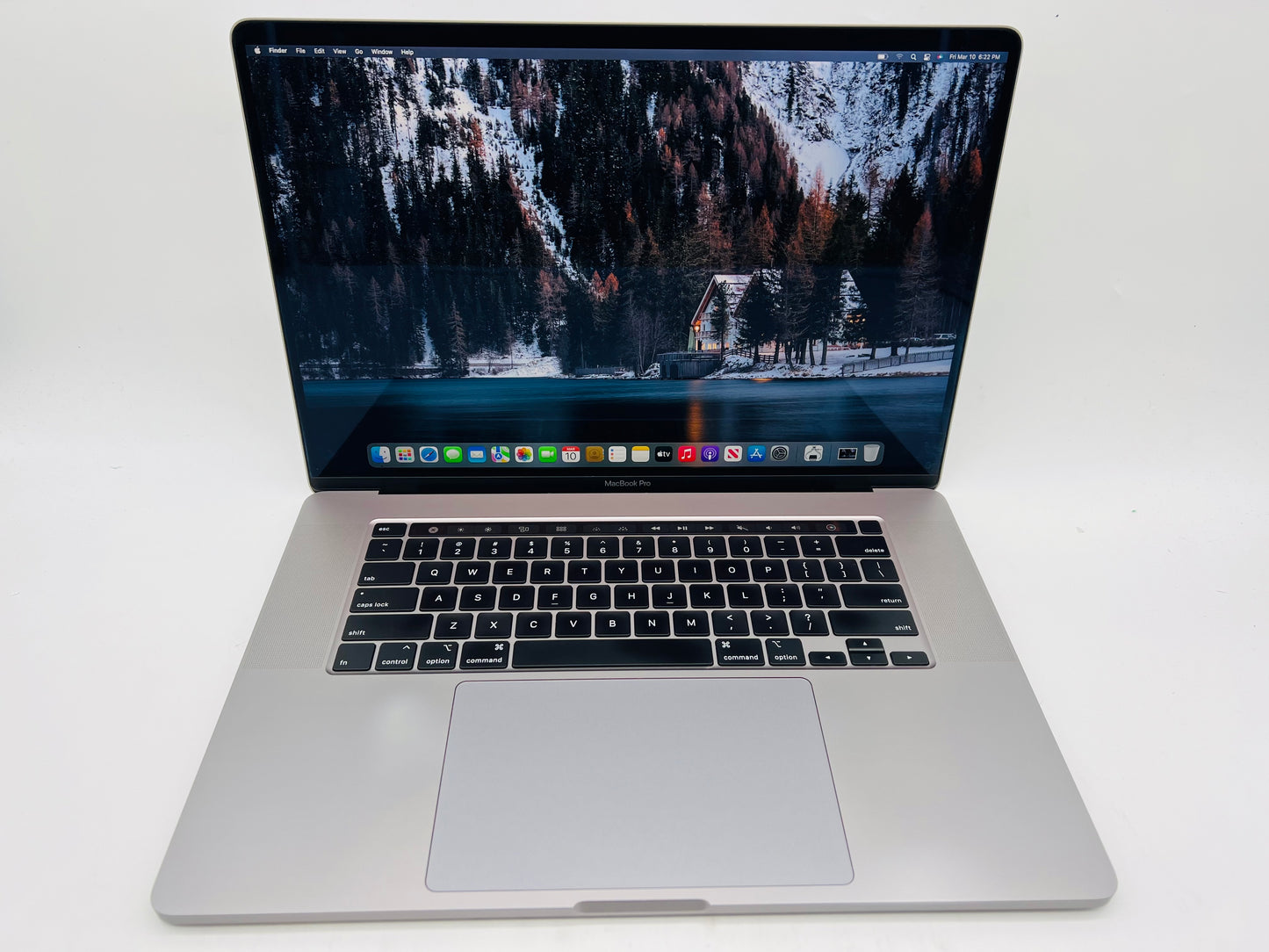 Apple 2019 MacBook Pro 16 in TB 2.3GHz 8-Core i9 32GB RAM 1TB SSD RP5500M 4GB