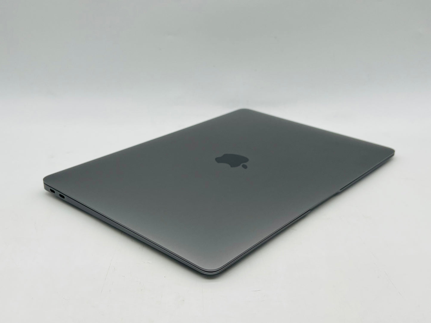 Apple 2019 MacBook Air 13 in 1.6GHz Dual-Core i5 8GB RAM 256GB SSD IUG 617
