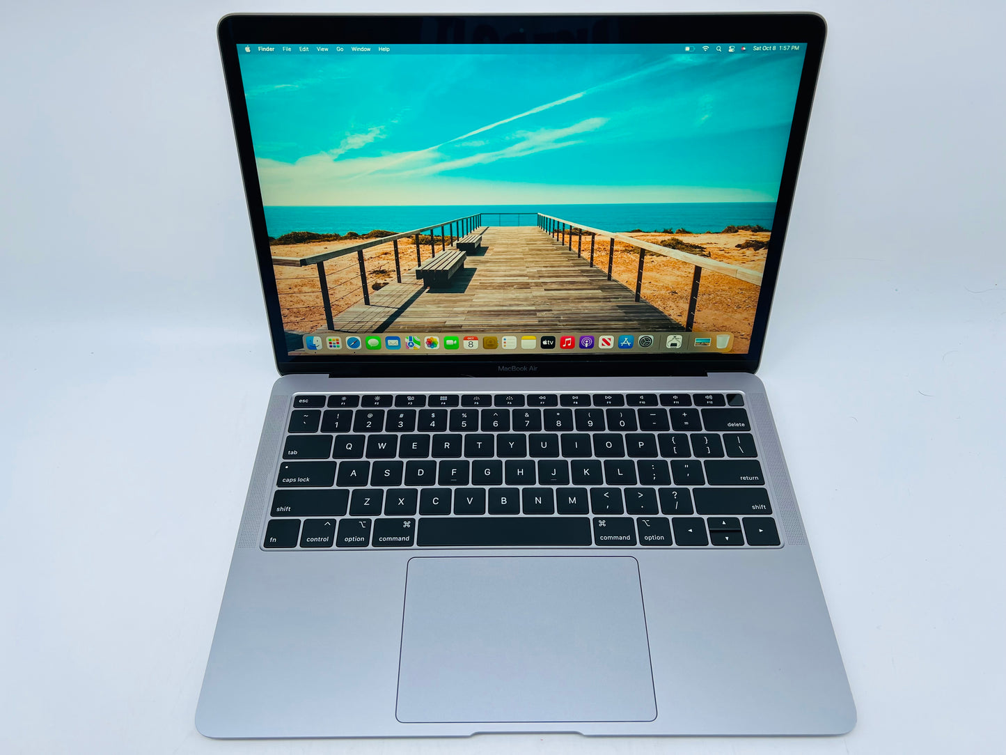 Apple 2019 13 in MacBook Air 1.6GHz Dual-Core i5 16GB RAM 1TB SSD IUG617