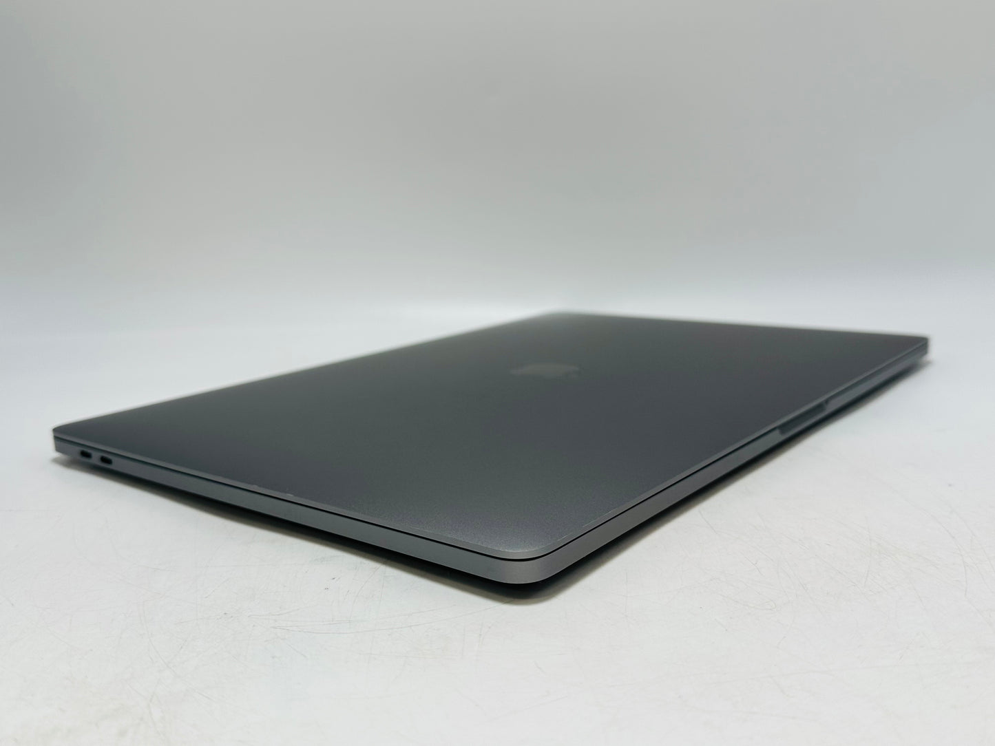 Apple 2019 16in MacBook Pro TB 2.4GHz 8-Core i9 64GB RAM 1TB SSD RP5500M 8GB