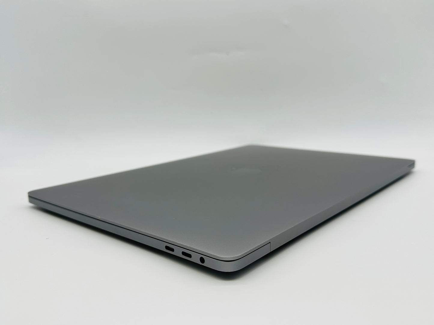 Apple 2019 16 in MacBook Pro TB 2.4GHz 8-Core i9 16GB RAM 512GB SSD RP5300M 4GB