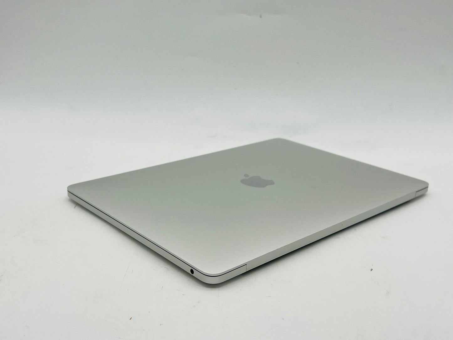 Apple 2019 MacBook Pro 13 in TB 1.4GHz Quad-Core i5 16GB RAM 256GB SSD IIPG645