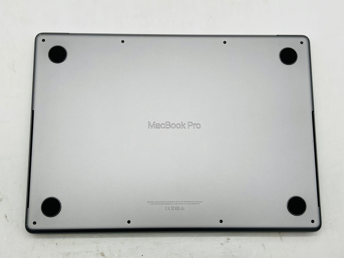 Apple 2021 MacBook Pro 14-inch M1 Pro 3.2GHz 14-Core GPU 16GB RAM 512GB SSD