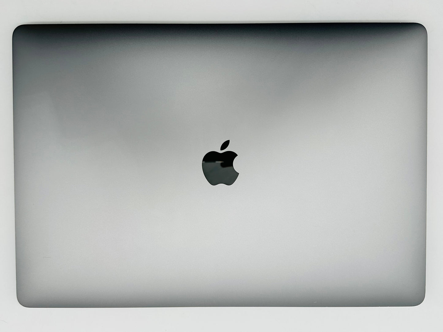 Apple 2019 15 in MacBook Pro TB 2.6GHz 6-Core i7 16GB RAM 512GB SSD RP560X 4GB
