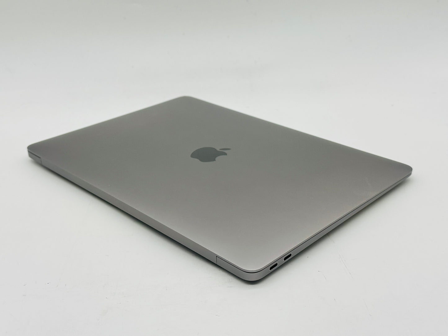 Apple 2020 13 in MacBook Air 1.2GHz Quad-Core i7 16GB RAM 256GB SSD