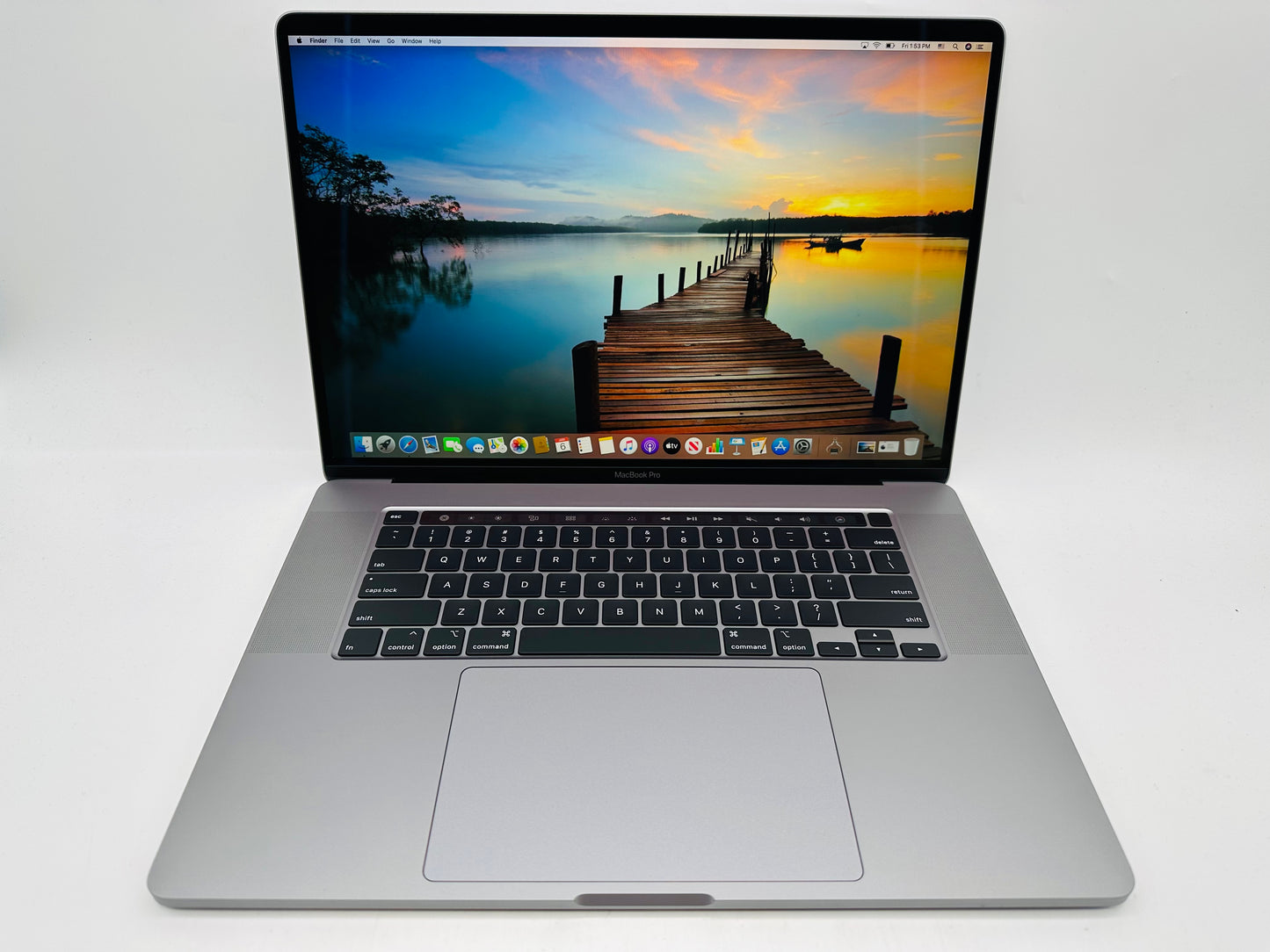Apple 2019 16 in MacBook Pro TB 2.6GHz 6-Core i7 16GB RAM 512GB SSD RP5300M 4GB