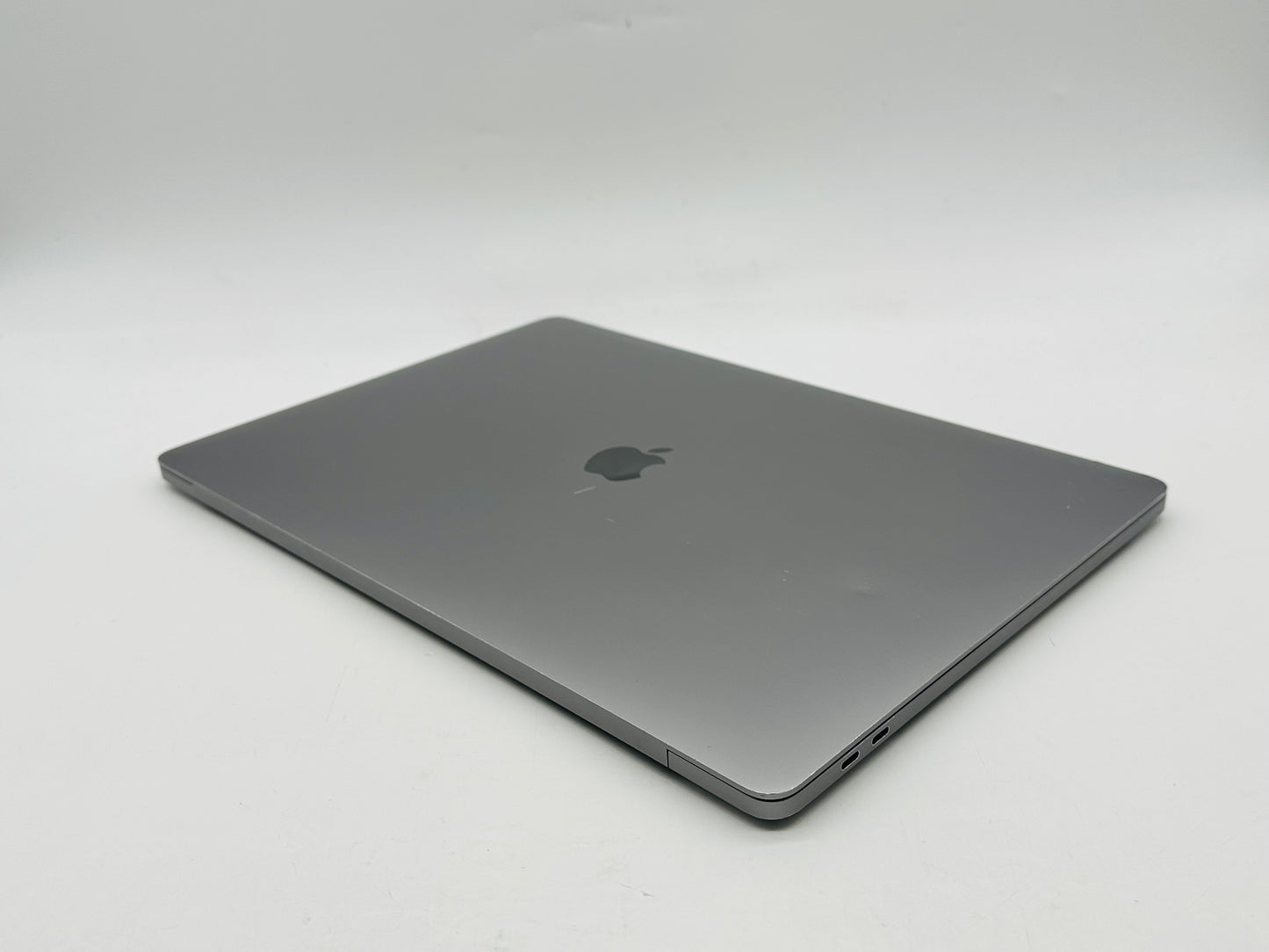 Apple 2019 16 in MacBook Pro TB 2.3GHz 8-Core i9 16GB RAM 2TB SSD RP5500M 8GB