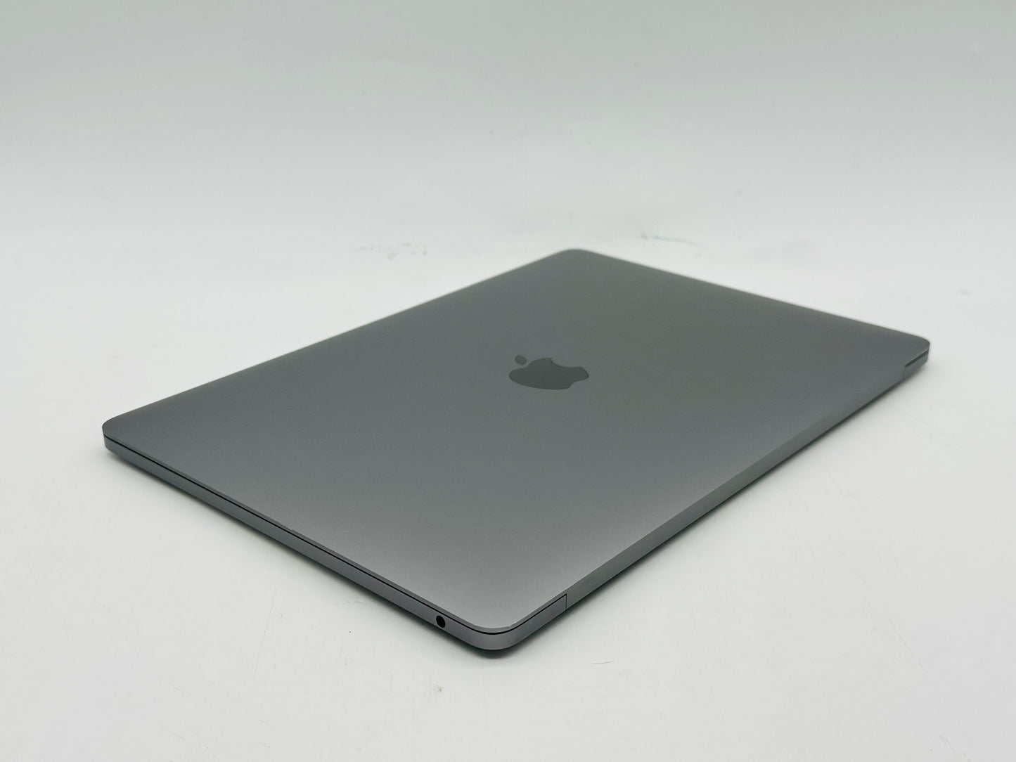 Apple 2017 MacBook Pro 13 in Retina 2.3GHz Dual-Core i5 16GB RAM 512GB SSD