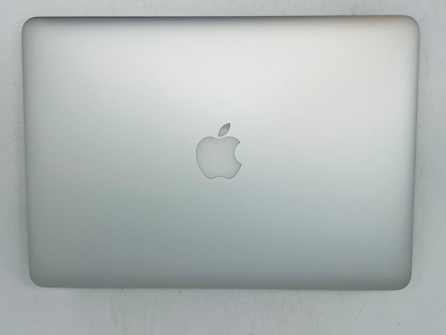 Apple 2017 MacBook Ait 1.8GHz Dual-Core i5 8GB RAM 128GB SSD